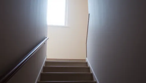 Jak Montuję się okno dachowe