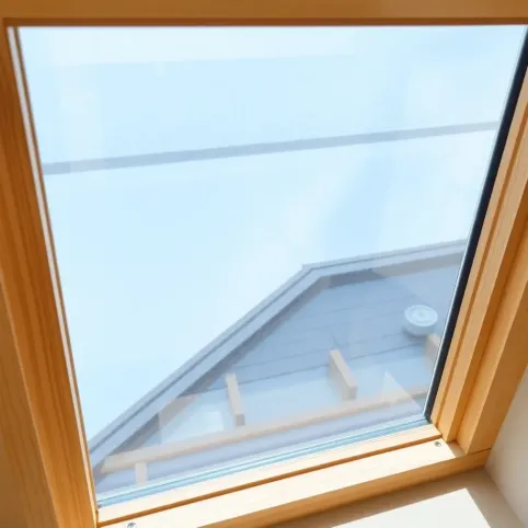 Wymiana szyby w oknie dachowym Roto